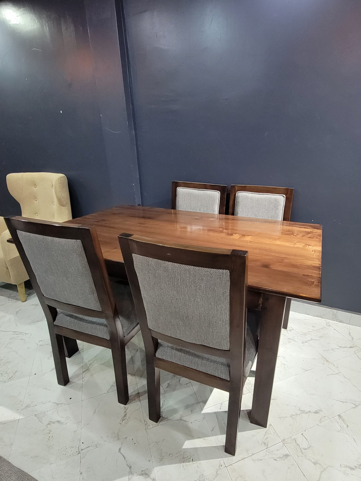 Jamie Dining Set